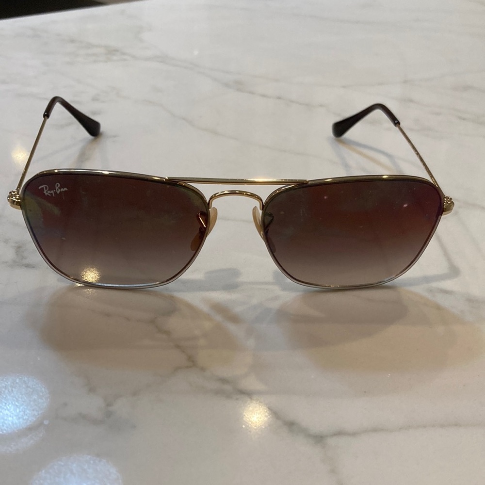 Rectangle Ray Ban Aviators with case